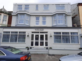Alfies Hotel